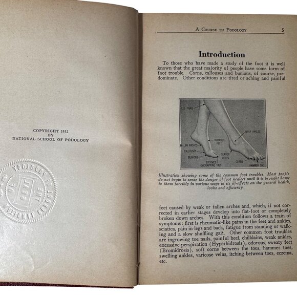 A Course in Podology National School of Podology Illust 1st Edition 1932 HC Book - Picture 3 of 16